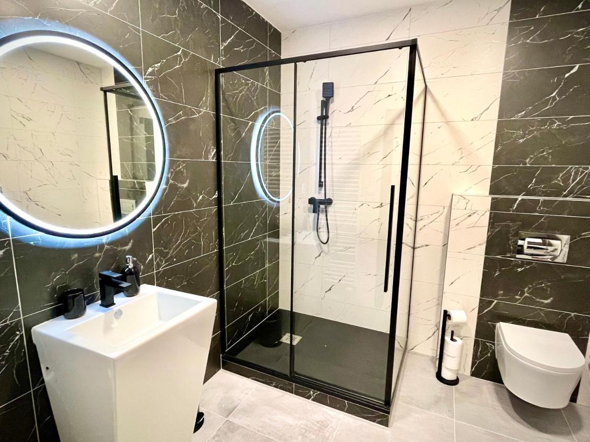 Premium Se Soukromym Parkovanim * Ceska Lipa
