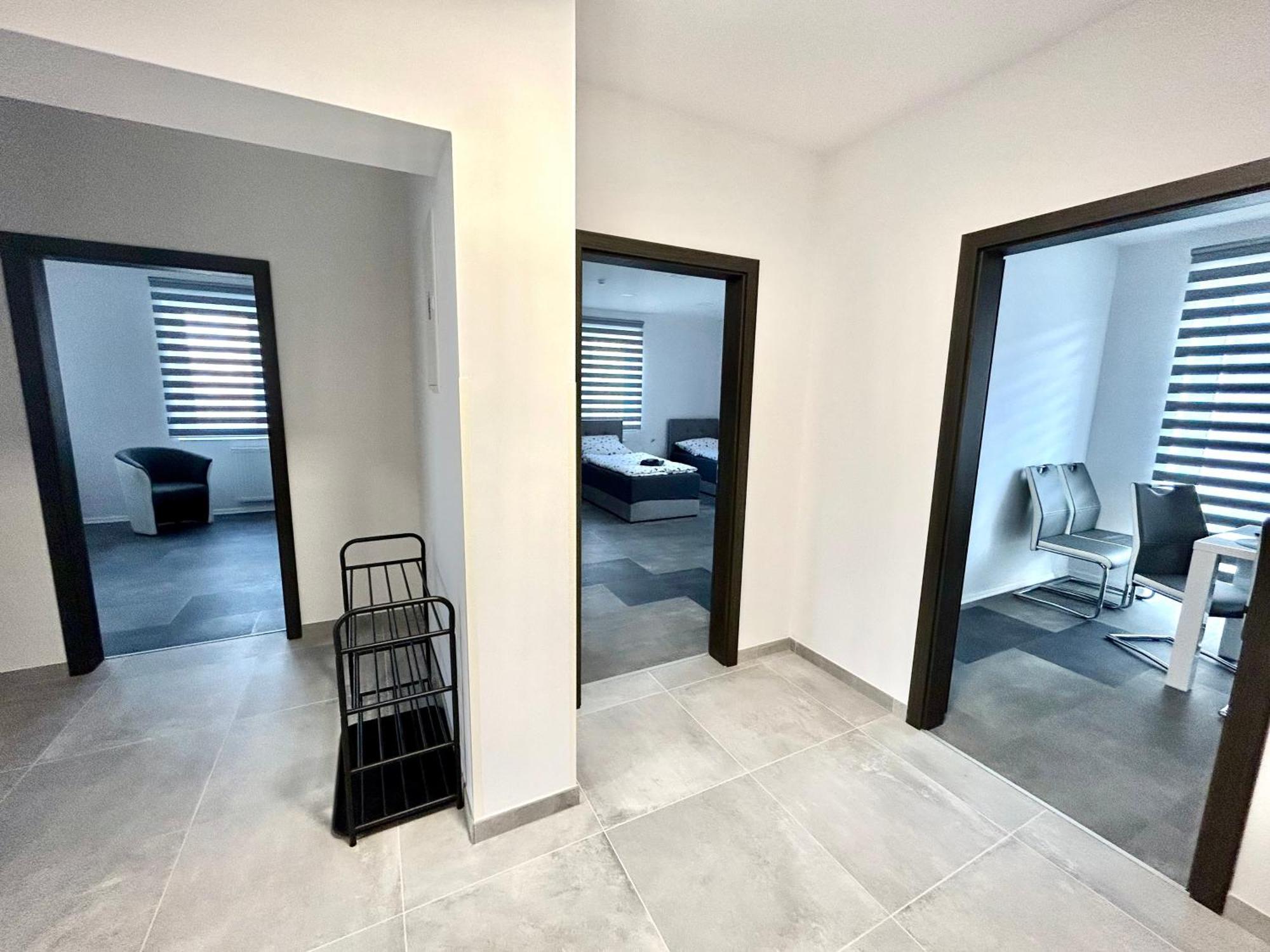 Premium Se Soukromym Parkovanim Apartment