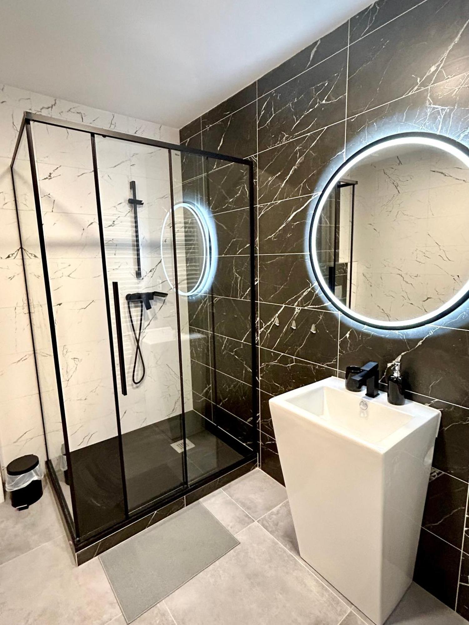 Premium Se Soukromym Parkovanim Apartment Ceska Lipa
