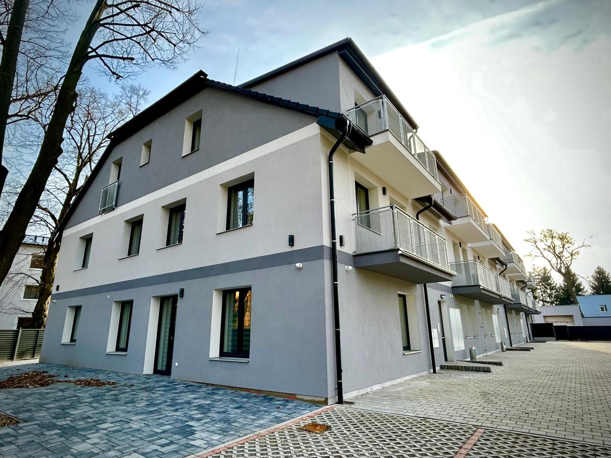 Premium Se Soukromym Parkovanim Apartment *